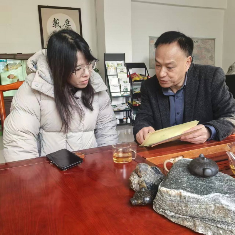 Zhejiang থেকে Mr. Cao একটি পরিদর্শন ভ্রমণ জন্য Baosheng ফিড কারখানা পরিদর্শন